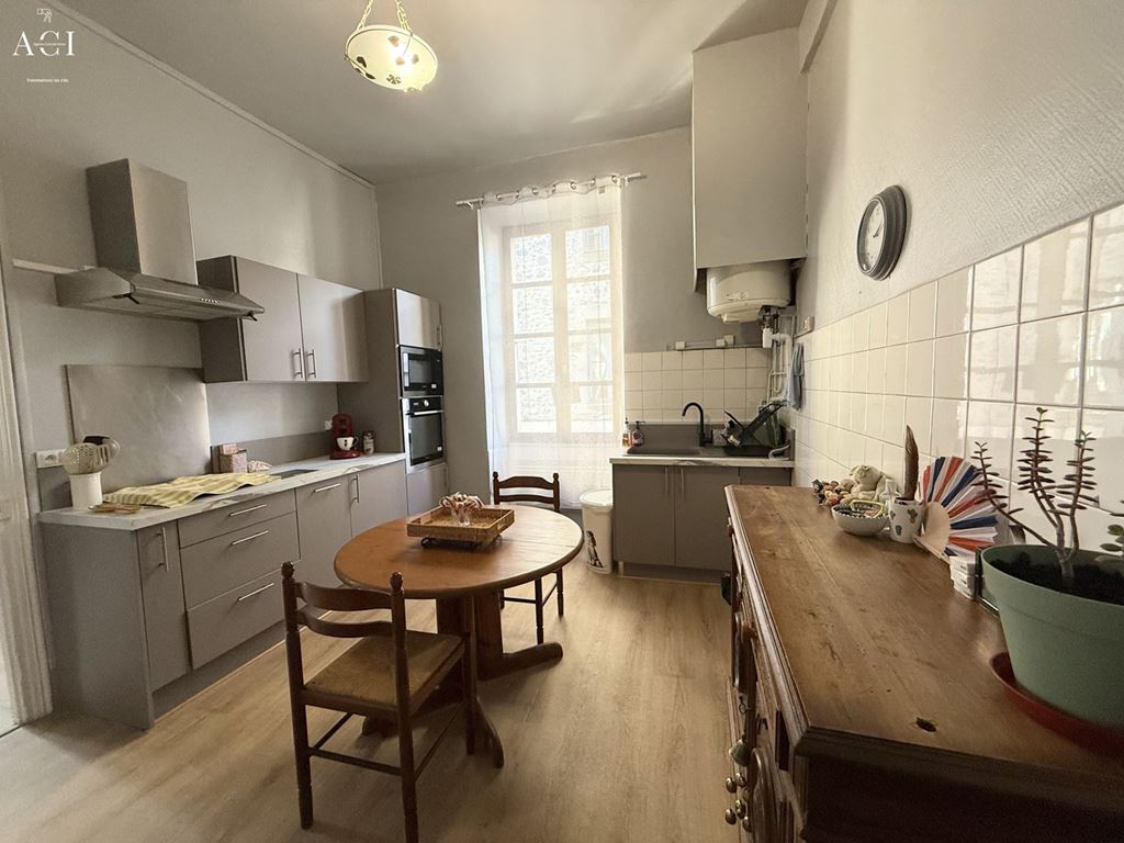 Immeuble VALS LES BAINS (07600) Agence Centrale Immo' title= 'Immeuble VALS LES BAINS (07600) Agence Centrale Immo