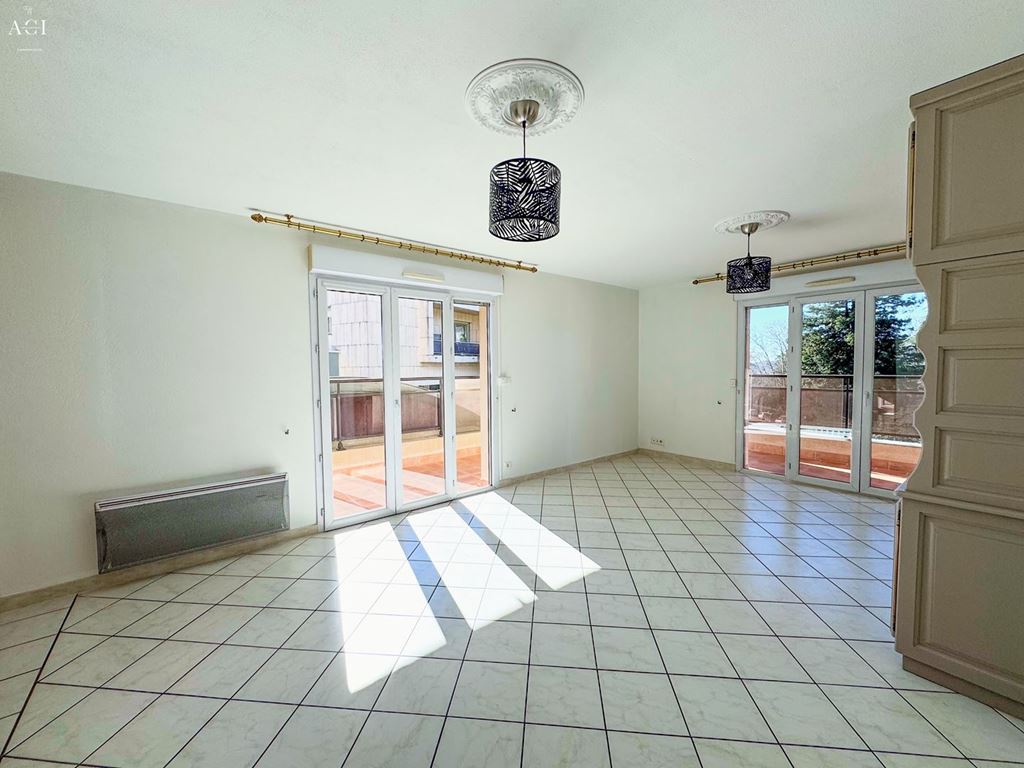 Appartement T3 AUBENAS (07200) Agence Centrale Immo' title= 'Appartement T3 AUBENAS (07200) Agence Centrale Immo