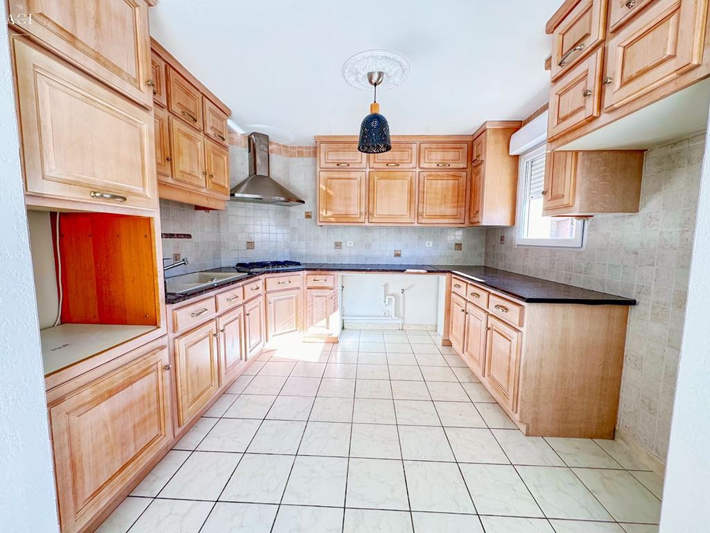 Appartement T3 AUBENAS (07200) Agence Centrale Immo' title= 'Appartement T3 AUBENAS (07200) Agence Centrale Immo