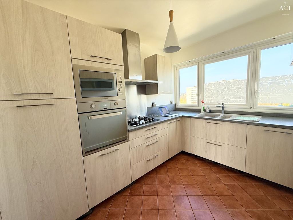 Appartement T4 PONTOISE (95300) Agence Centrale Immo' title= 'Appartement T4 PONTOISE (95300) Agence Centrale Immo