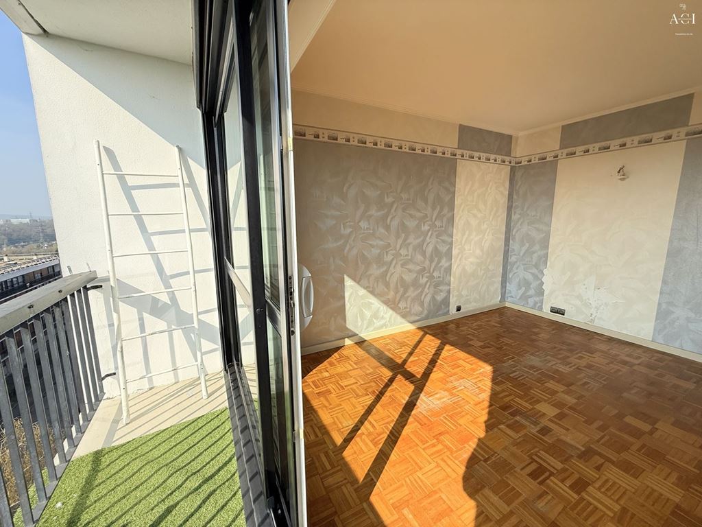 Appartement T4 PONTOISE (95300) Agence Centrale Immo' title= 'Appartement T4 PONTOISE (95300) Agence Centrale Immo