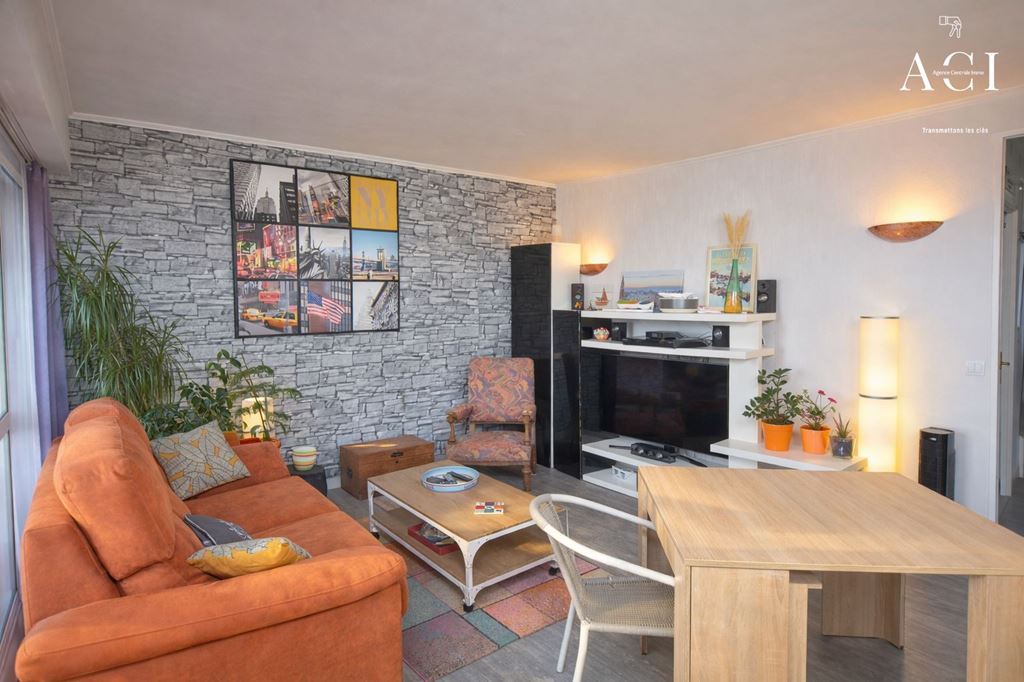 Appartement T4 PONTOISE (95300) Agence Centrale Immo' title= 'Appartement T4 PONTOISE (95300) Agence Centrale Immo