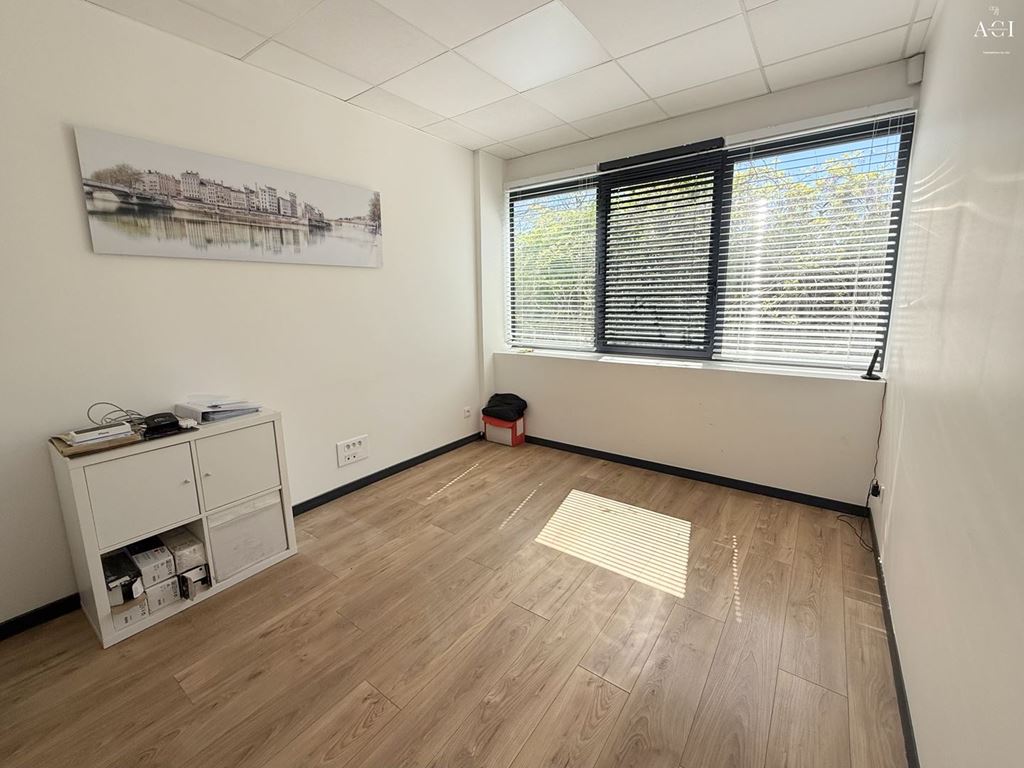 Bureaux ECULLY (69130) Agence Centrale Immo' title= 'Bureaux ECULLY (69130) Agence Centrale Immo