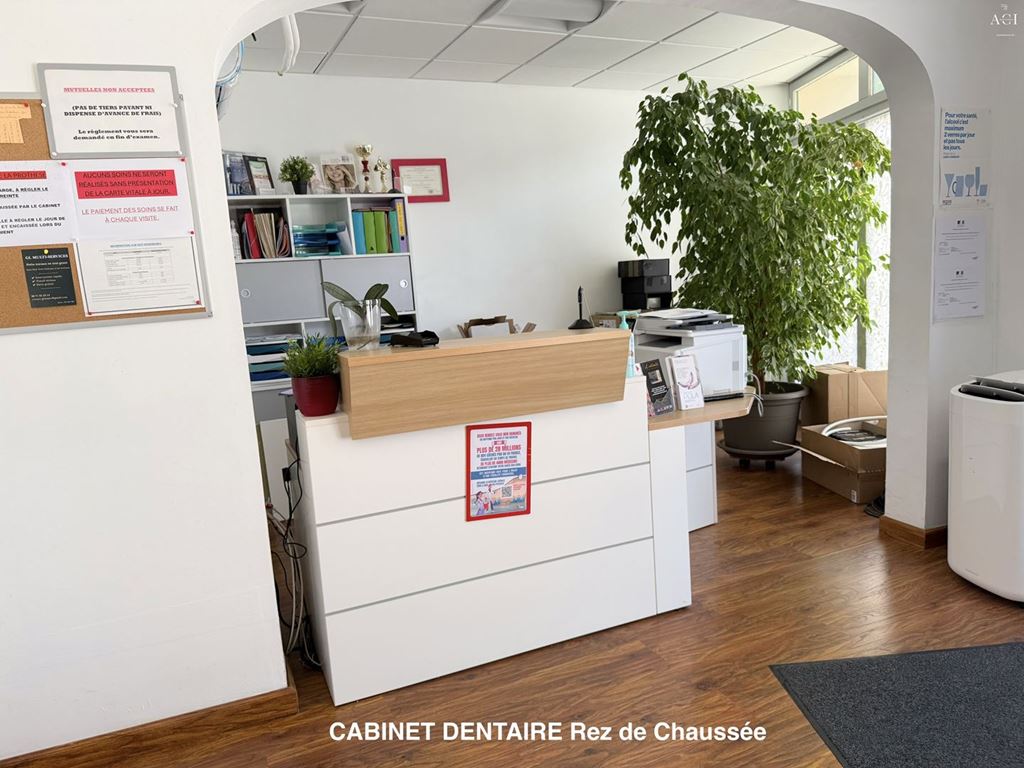 Immeuble VALREAS (84600) Agence Centrale Immo' title= 'Immeuble VALREAS (84600) Agence Centrale Immo
